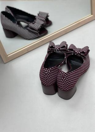 Босоножки бордовый с бантиком на удобном невысоком каблуке много цветов6 фото