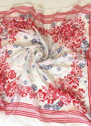 Красивый платок в цветочный принт шарф 110/1005 фото