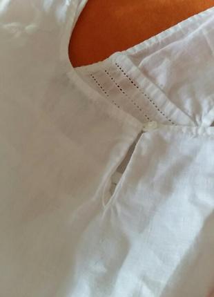 Льняная бомбежная блузка с нежным кружевом от известного бренда.6 фото