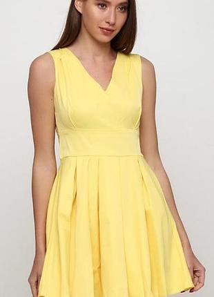 Стильна коротка сукня для жінок нова