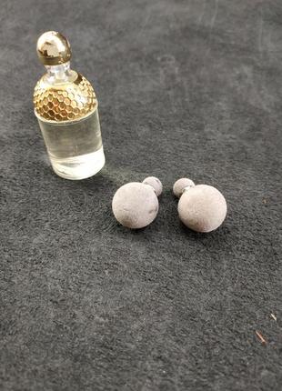 Замшевые серьги пусеты двух сторонние