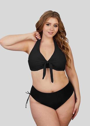 Зручні жіночі купальники великих розмірів батал