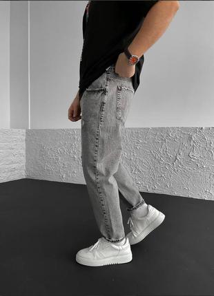 Мужские джинсы серого цвета4 фото