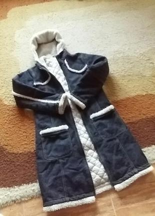 Отличное теплое джинсовое пальто. швейцария.