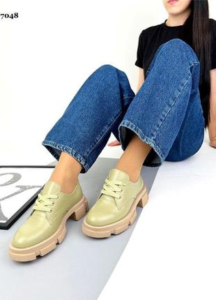 Стильные кожаные женские туфли на шнуровке classic 💛💙🏆4 фото