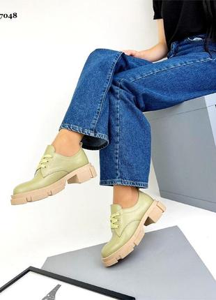 Стильные кожаные женские туфли на шнуровке classic 💛💙🏆5 фото