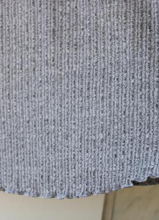 Базовое вязаное мини-платье2 фото