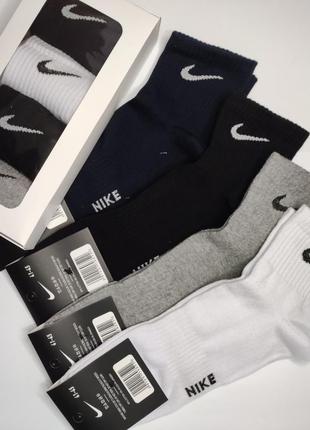 Комплект 4 пари шкарпетки nike середньої посадки