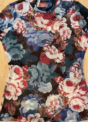 Guess блузка сеточка в цветочный принт с металлическим патчиком2 фото