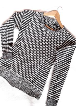 Стильный базовый джемпер свитер бренда emreco