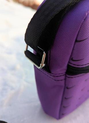 Сумка нагрудная борсетка nike мессенджер через плечо найк фиолетовая5 фото