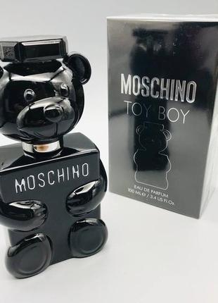 Moschino toy boy распив отливант