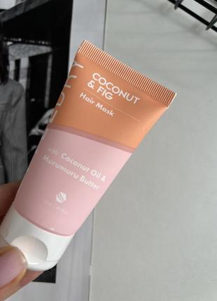 Увлажняющая маска для волос с маслами кокоса и мурумуру coconut & fig hair mask