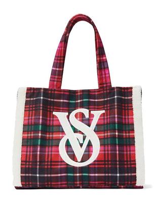Ідея подарунка сумка тоут шерпа лого victoria's secret виктория сикрет вікторія сікрет оригінал2 фото