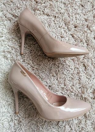 Туфли кожаные лаковые