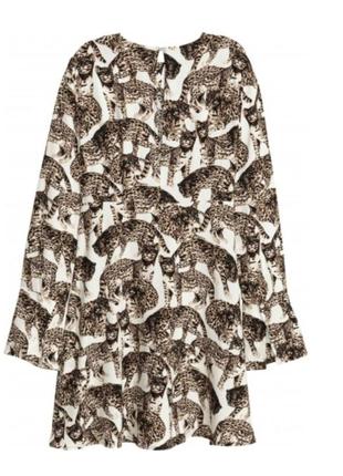 Короткое платье с рисунком кошки с длинным рукавом h&amp;m( размер 34)2 фото