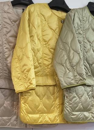 Демісезонна італійська куртка ветровка