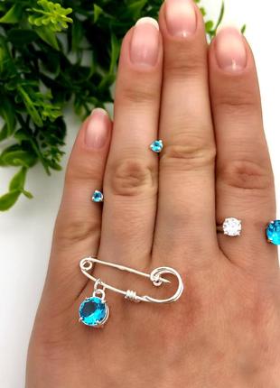 Серебряная булавка (шпилька) с цирконом