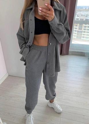 Вельветовий костюм