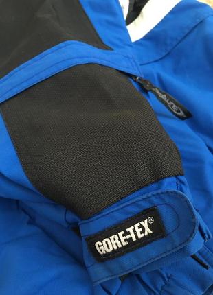 Спортивна куртка gore-tex3 фото