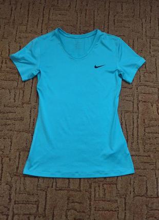 Спортивна футболка breathe nike pro