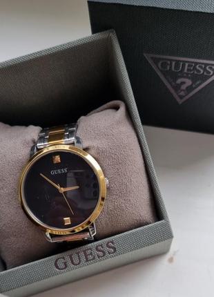 Часы guess