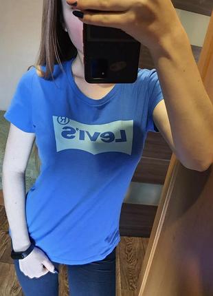 Футболка levi's