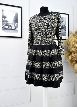 Сукня з спідницею кльош на урочистості з жакарду1 фото