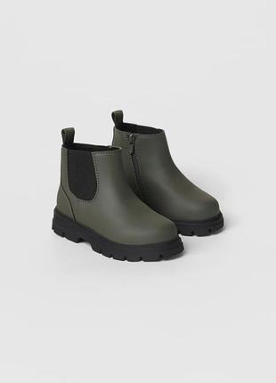 Челсі черевики чобітки zara
