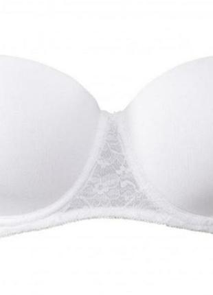 Бюстгальтер з гіпюровою вставкою