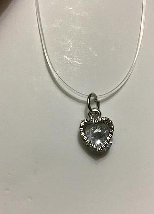 Гарна прикраса на шию на силіконовій нитці «серце»4 фото