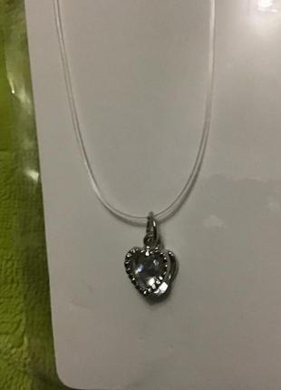 Гарна прикраса на шию на силіконовій нитці «серце»6 фото