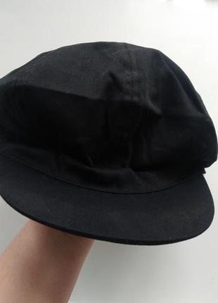Новая женская кепка черного цвета8 фото