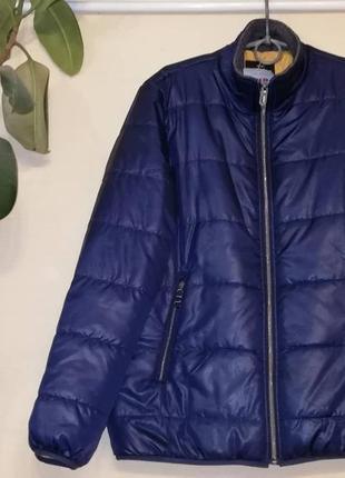 Лёгкая удобная куртка из германии