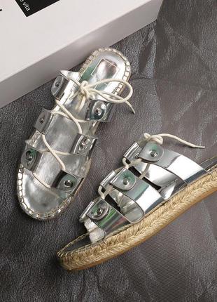 Dolce vita оригінал шкіряні сріблясті сандалі гладіаторів на платформі бренд9 фото