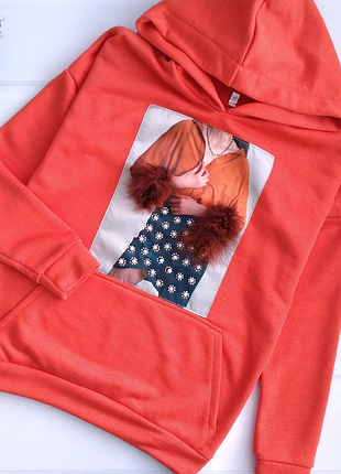 Худи с пришивной аппликацией, много камней, мех, бусины!