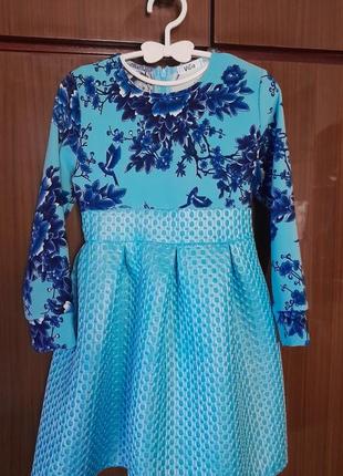 Голубое кэжуал платье миди vida с рисунком рост 110-116 см1 фото