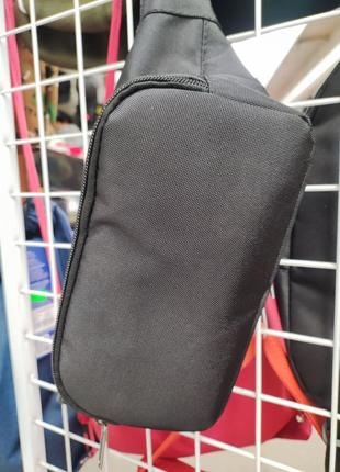 Нова бананка чоловіча