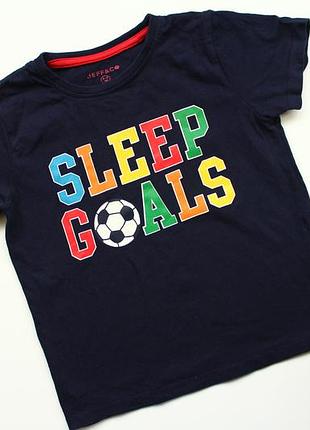 Футболка на 4-5 років