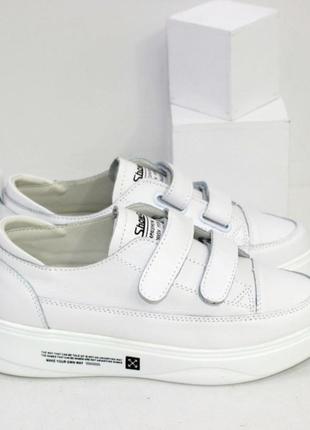 Білі жіночі кросівки на липучках із натуральної шкіри5 фото