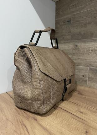Кожаная сумка портфель  рептилия бренд3 фото
