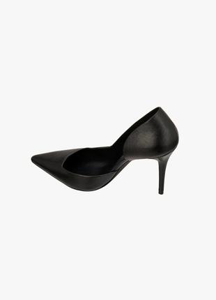 Zara черные классические туфли-ладочки, 395 фото