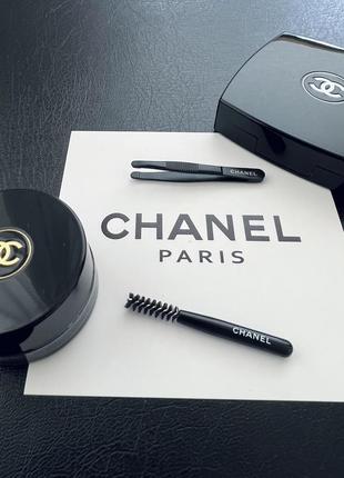 Пинцет + щеточка для бровей