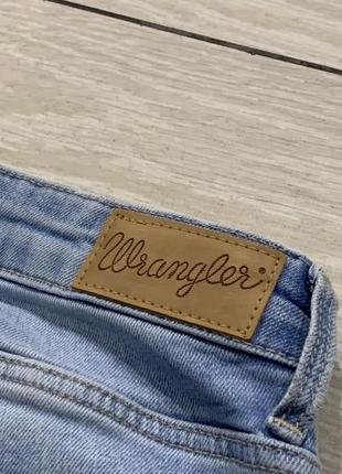 Wrangler женские светлые штаны/ джинсы slim fit (с)  ( w 28, l 30)9 фото