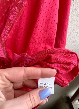 Розовый свитер со вставками из кружева4 фото