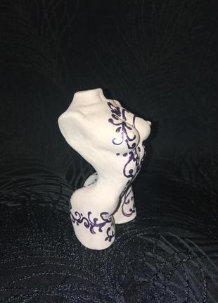 Статуэтка " женское тело"