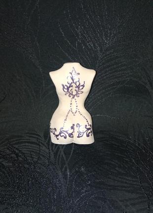 Статуэтка " женское тело"