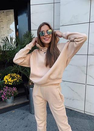 Спортивний костюм