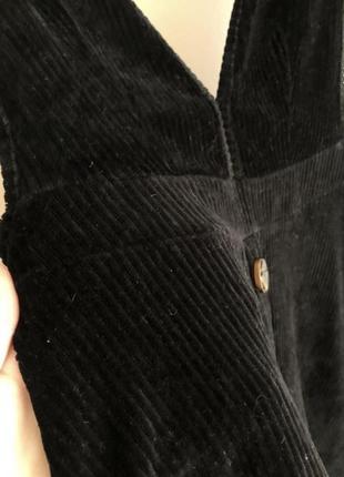 Сарафан классический красивый комбенизон черный вельветовый с расклешенной юбкой2 фото