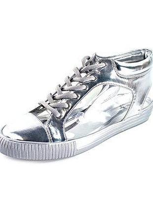 Сникерсы женские bcbgeneration edsel